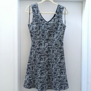 ⬇️⬇️Dalia Modern Textured Sleeveless A Line Dress